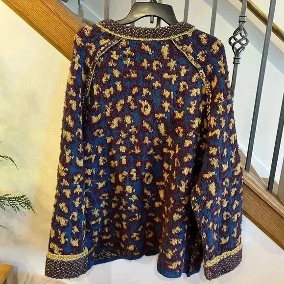 Free People Little Animal Pullover in Blue Fig Combo nwot size m - Picture 6 of 10